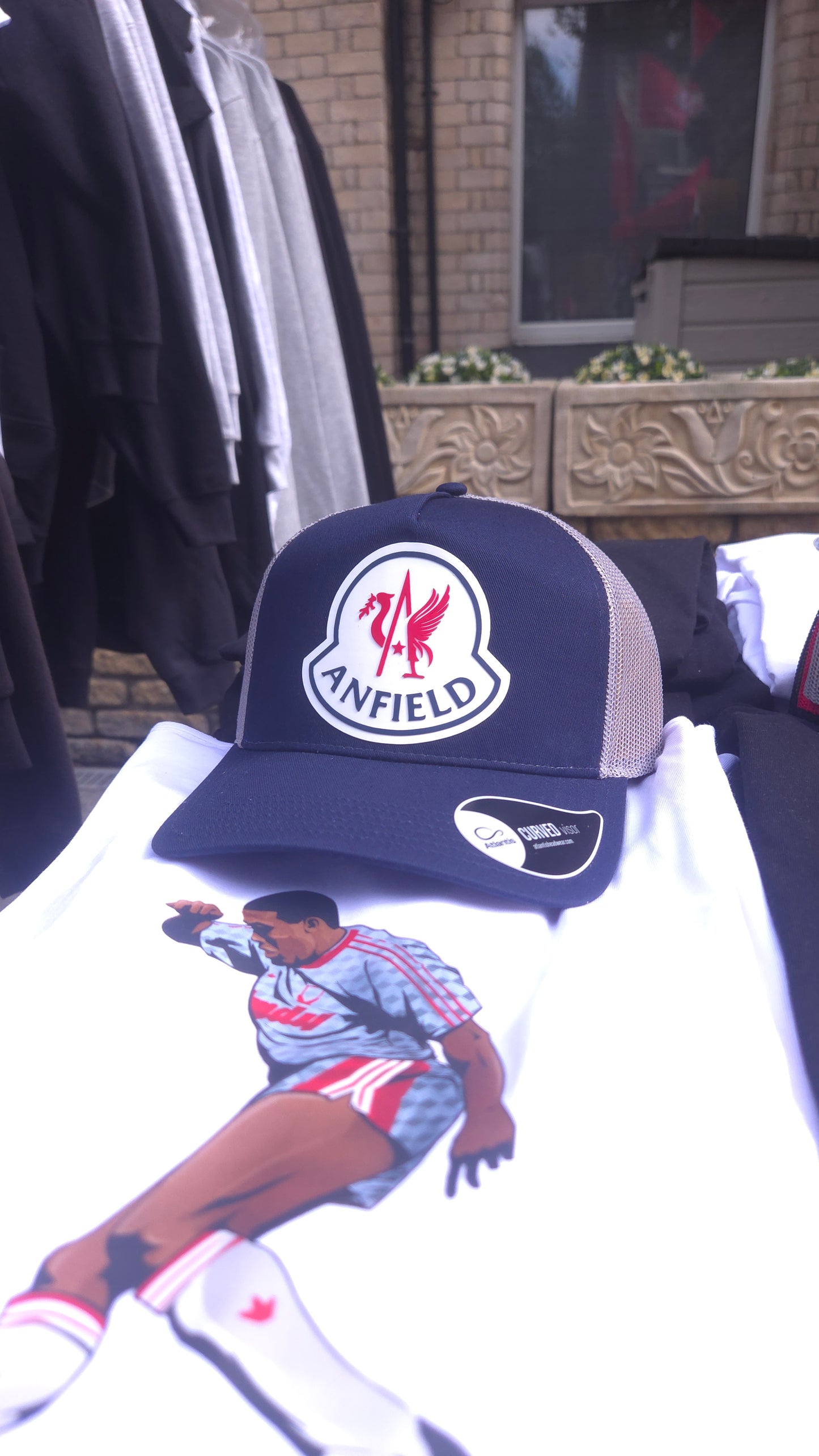 Anfield Piste Rubberised Logo Cap